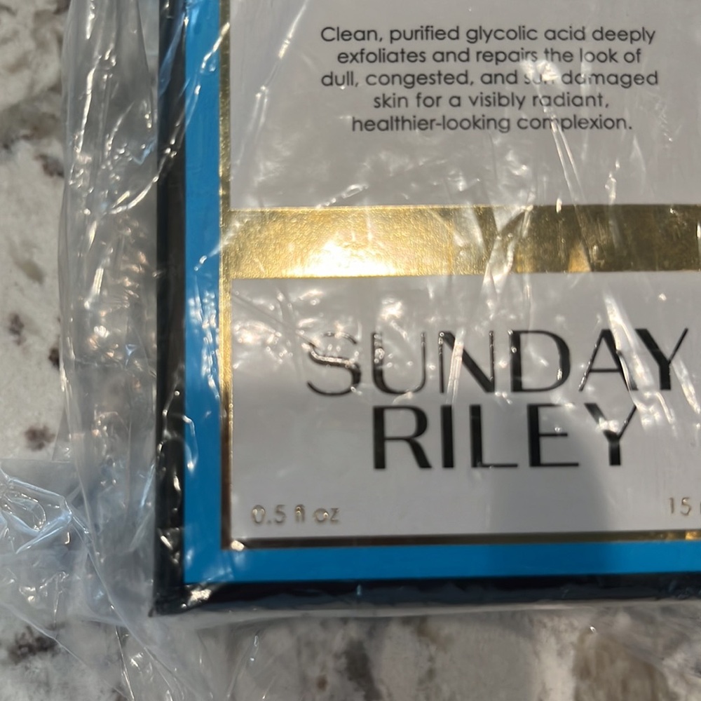 NIB Su day Riley Good Genes 0.5 fl oz - Picture 2 of 3